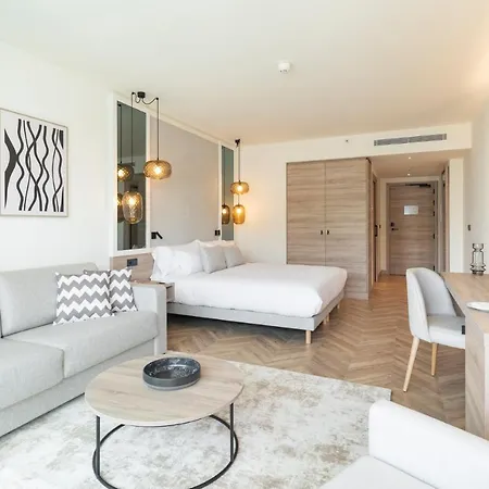 Отель Attica21 4 Superior Виго