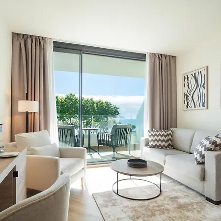 Attica21 4 Superior Отель Виго