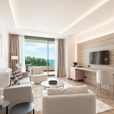 Attica21 4 Superior Hotel 4*