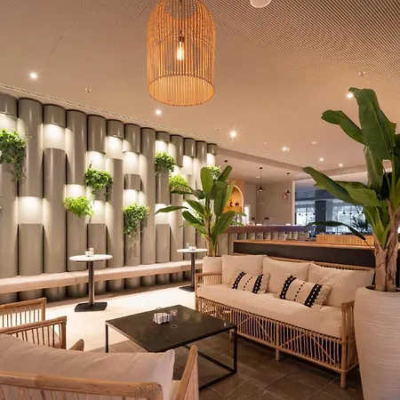 Attica21 4 Superior Отель 4*