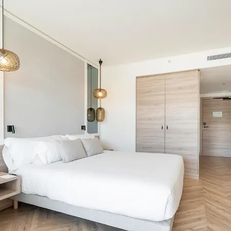 Attica21 4 Superior Hotell