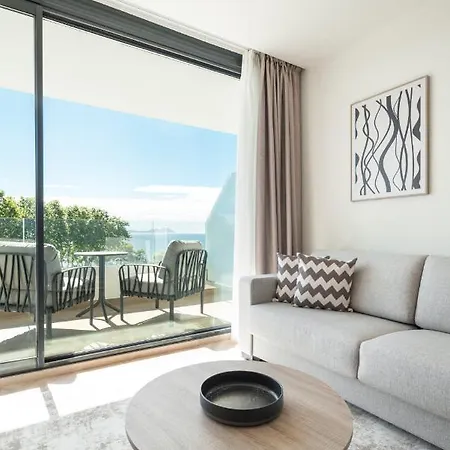 Отель Attica21 4 Superior Виго