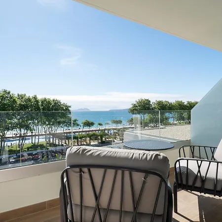 Attica21 4 Superior Hotell