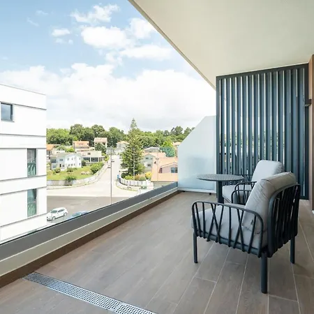 Attica21 4 Superior 4* Виго