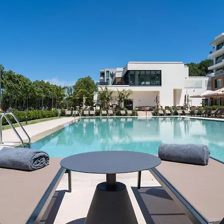 Attica21 4 Superior Отель Виго