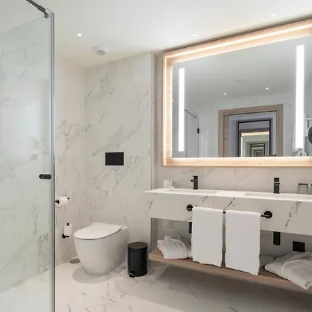 Attica21 4 Superior Hotel 4*