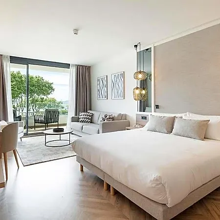 Attica21 4 Superior 4* Vigo